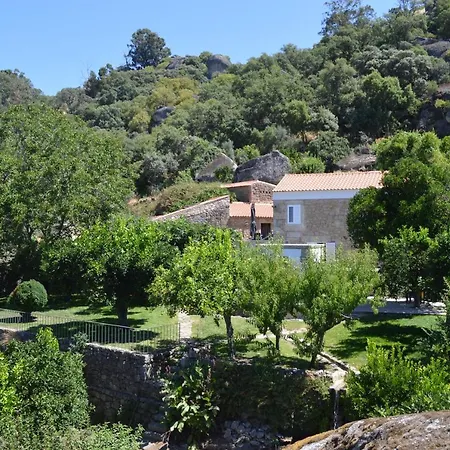 Quinta De Sao Pedro De Vir-a-corca Em Panzió