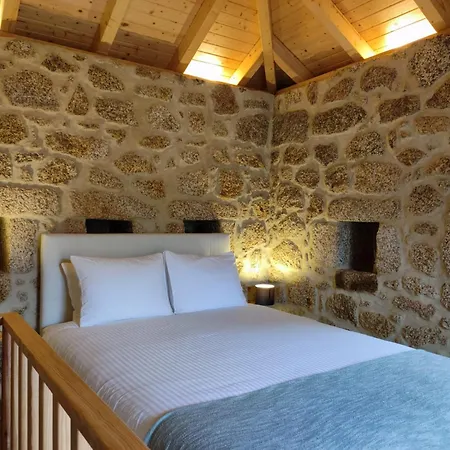 Quinta De São Pedro De Vir-a-corça Em Couette-café