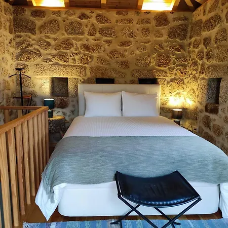 Quinta De Sao Pedro De Vir-a-corca Em فندق مبيت وإفطار مونسانتو