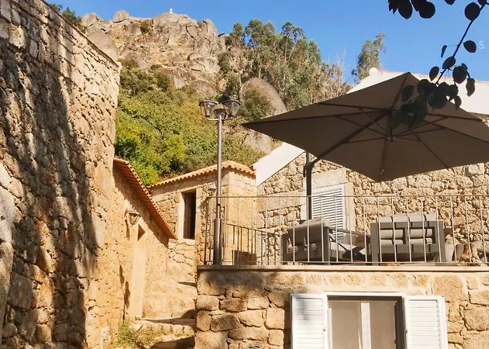 Couette-café Quinta De São Pedro De Vir-a-corça Em 3*